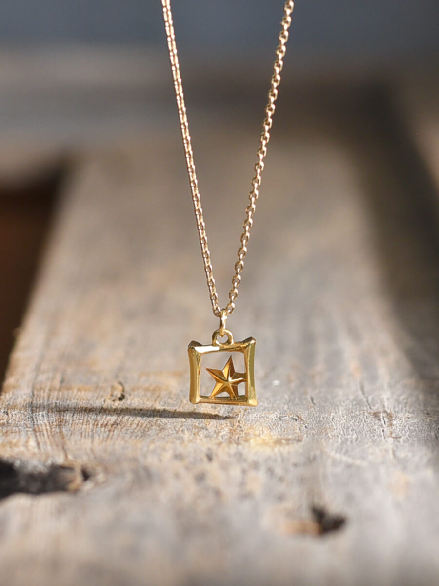 Newest Products – ガジュマル アートクラフト