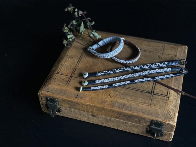 MARIA RUDMAN / CLASSIC LINE & SILVER | genre