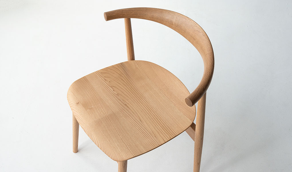 KURINOKI セミアームチェア | 飛騨産業株式会社【公式】 | 飛騨の家具