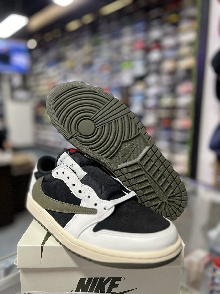 Size 10 W - Travis Scott x Air Jordan 1 OG SP Low Black Olive
