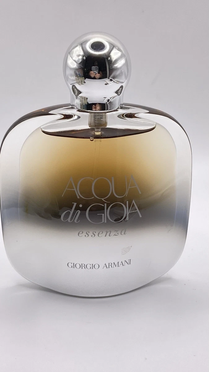 Preços baixos em Giorgio Armani Acqua Di Gio Essenza fragrâncias