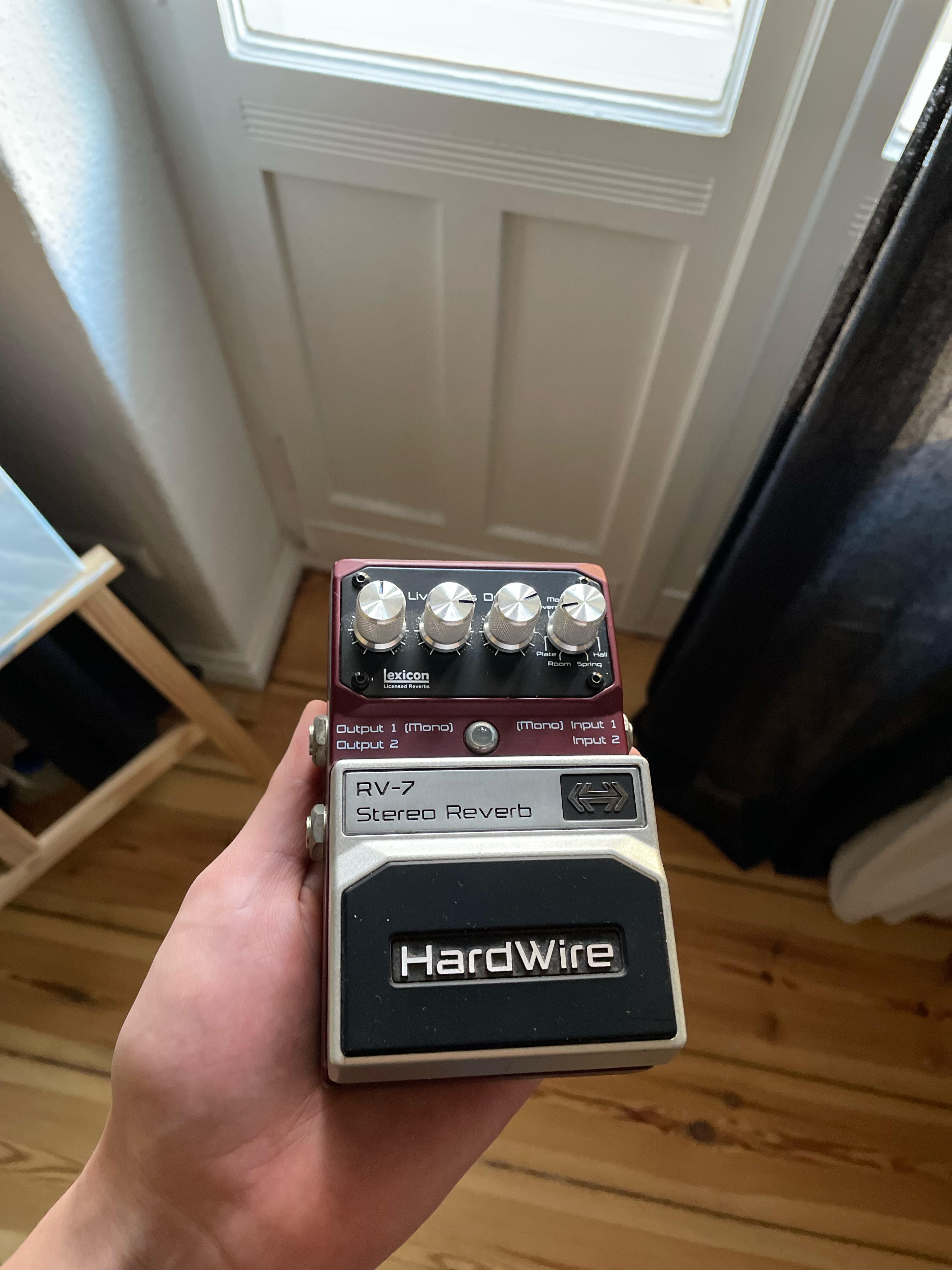 NPD Hardwire RV-7 Stereo Reverb : r/guitarpedals