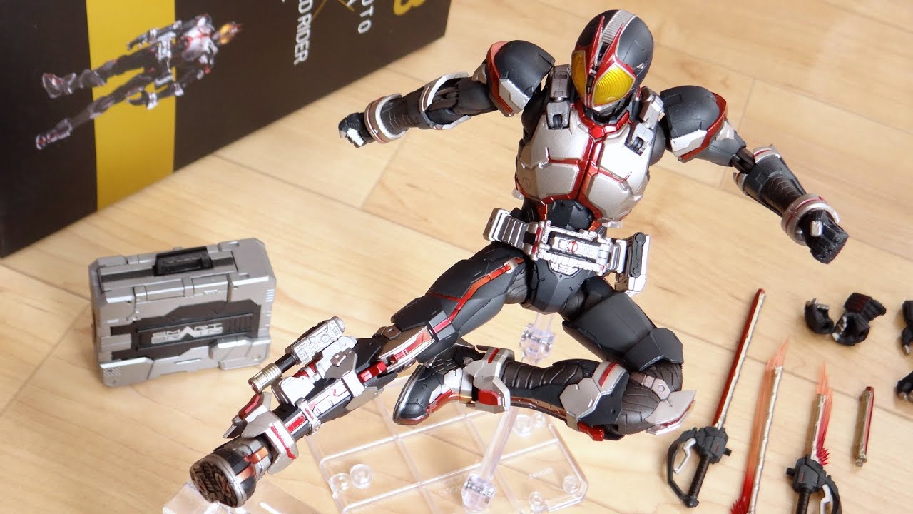 Part 1] SIC Colosseum Kamen Rider 555/Faiz Review! The briefcase