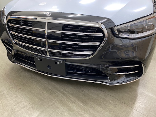 メルセデスベンツ Sクラス メッキモールラッピング ブラックアウト