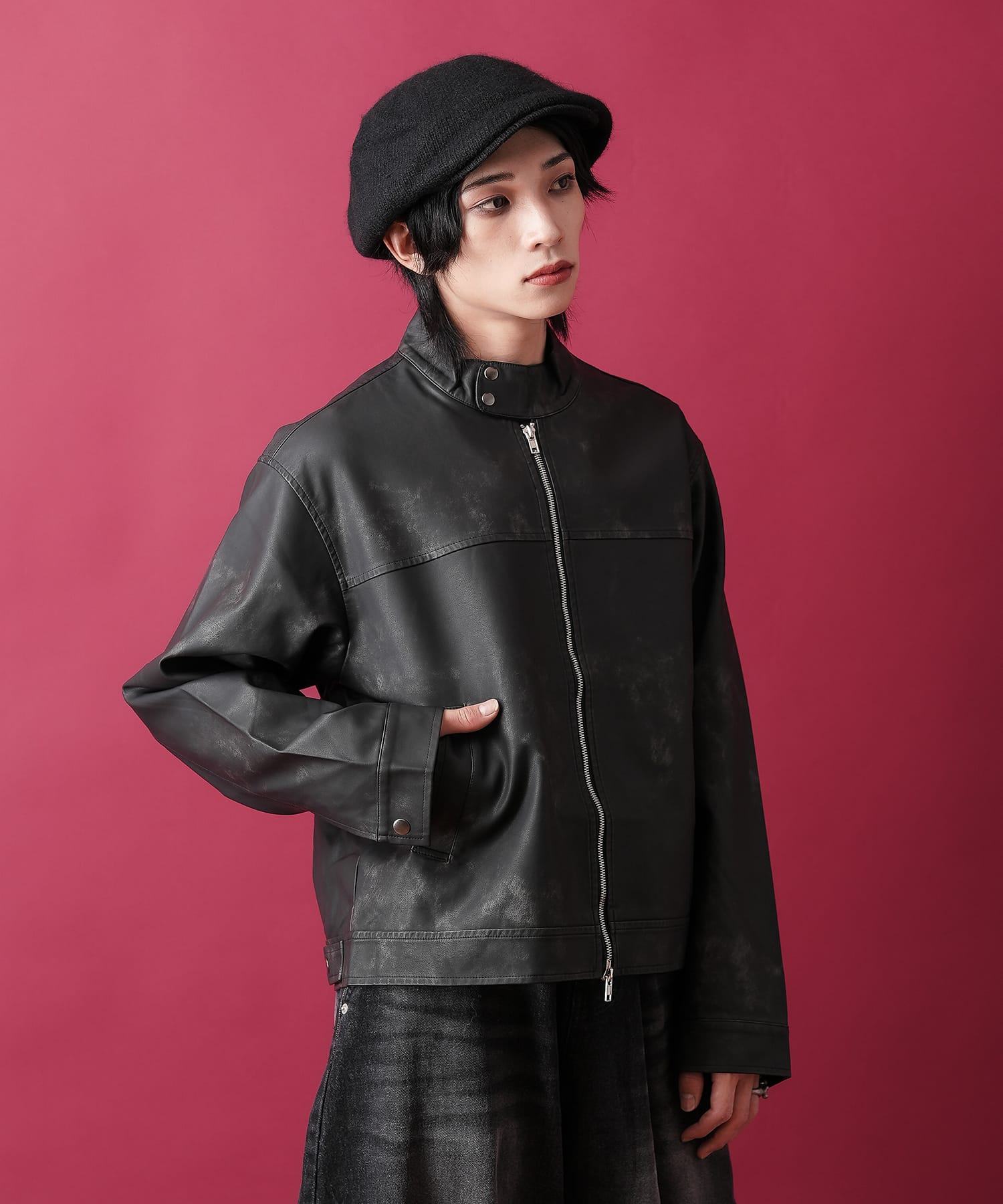 ヴィンテージライク合成皮革レーシングジャケット / メンズ レディース