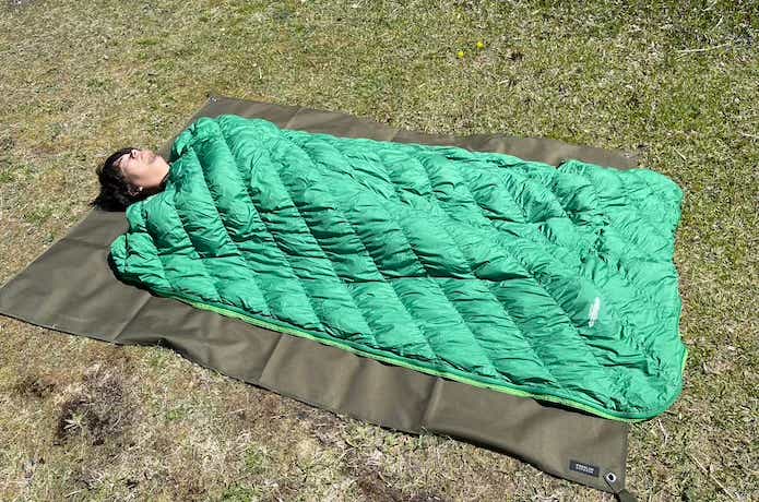 モンベル新作の「ハイブリッド寝袋」が最高。迷っている人はこれ一択