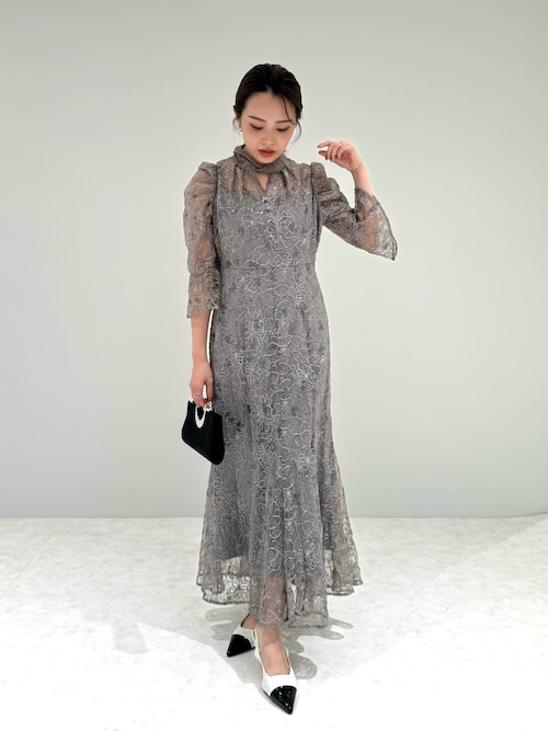 LEJA】スパンコール花柄刺繍ソフトパフスリーブマーメイドラインドレス