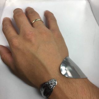 Maison Margiela（旧Maison Martin Margiela）（バングル/リストバンド