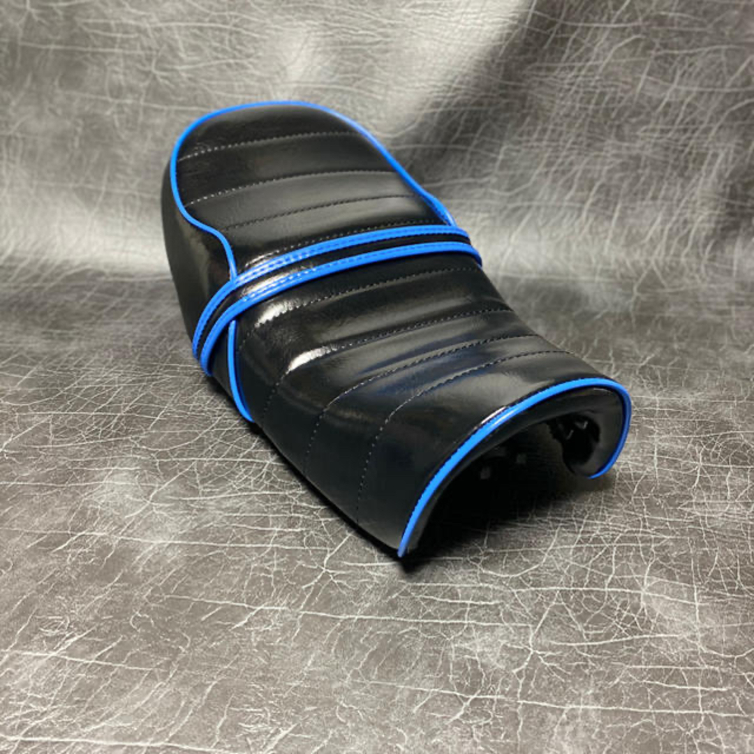 エイプ50 新品 シート 張替えキット タックロールの通販 by ちゃっ