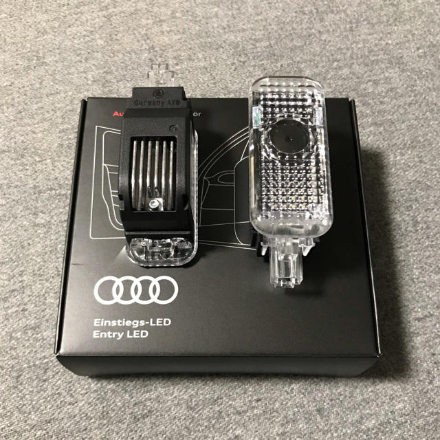 AUDI - アウディ純正 ドアエントリーライト ゲッコー&フォーリングスの