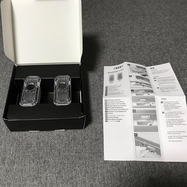 AUDI - アウディ純正 ドアエントリーライト ゲッコー&フォーリングスの