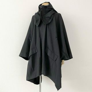 ISSEY MIYAKE（ステンカラーコート）のフリマアイテム一覧