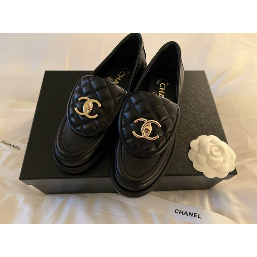 CHANEL - CHANEL ターンロック ローファー 34サイズ レアの通販 by