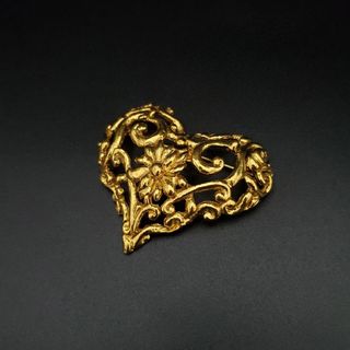 Christian Lacroix（アクセサリー）のフリマアイテム一覧