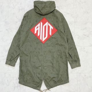 Supreme（モッズコート）のフリマアイテム一覧