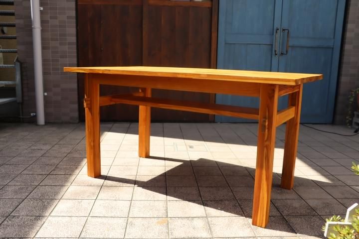 unico(ウニコ)の人気シリーズBREATH(ブレス) チーク無垢材 ダイニング