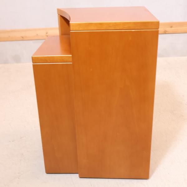 arflex(アルフレックス)のPORTO(ポルト)ネストサイドテーブルです