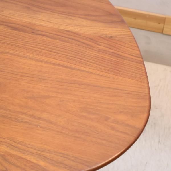 ACTUS(アクタス)のKULAUM(クラウム) ウォールナット材 ダイニング