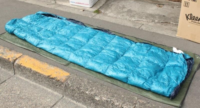 mont-bell モンベル＞ Down Multi Blanket #5 Long ダウンマルチ