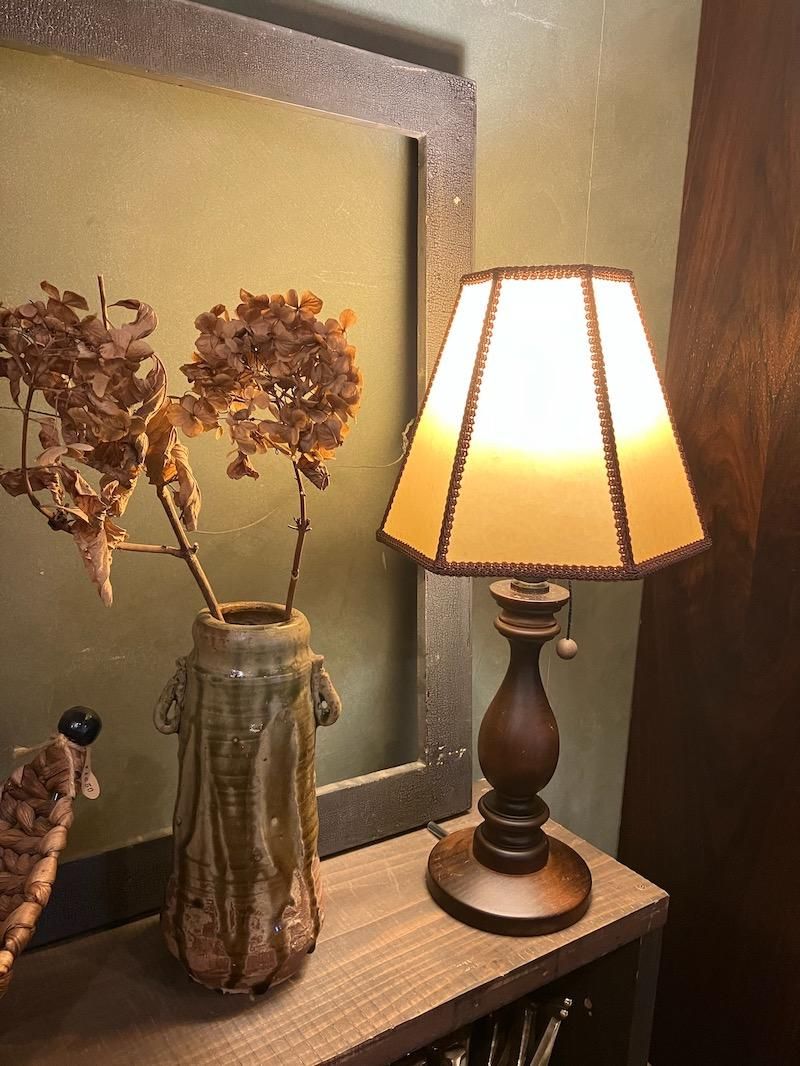 レトロスタンドライト | レトロアンティークとオーダー家具 TRIMSO