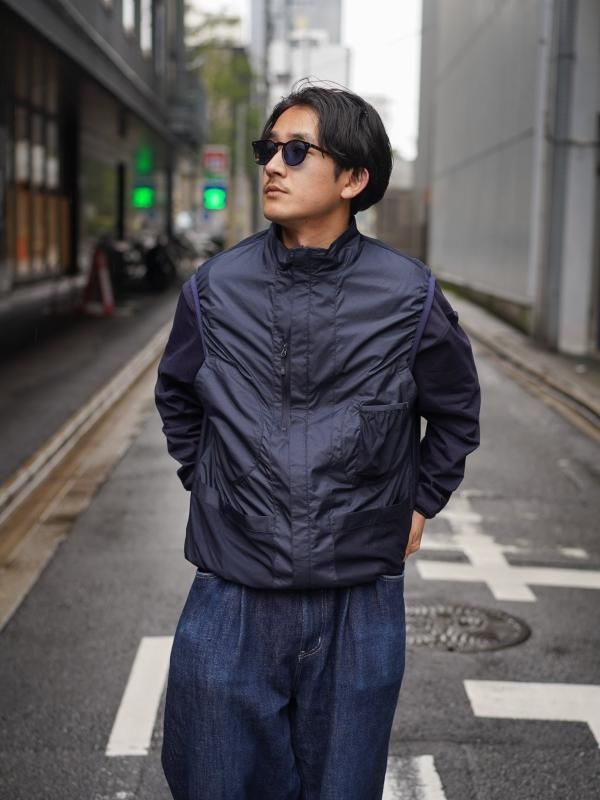 DAIWA PIER39（ダイワピア）TECH REVERSIBLE WIND SHIELD VEST（NAVY