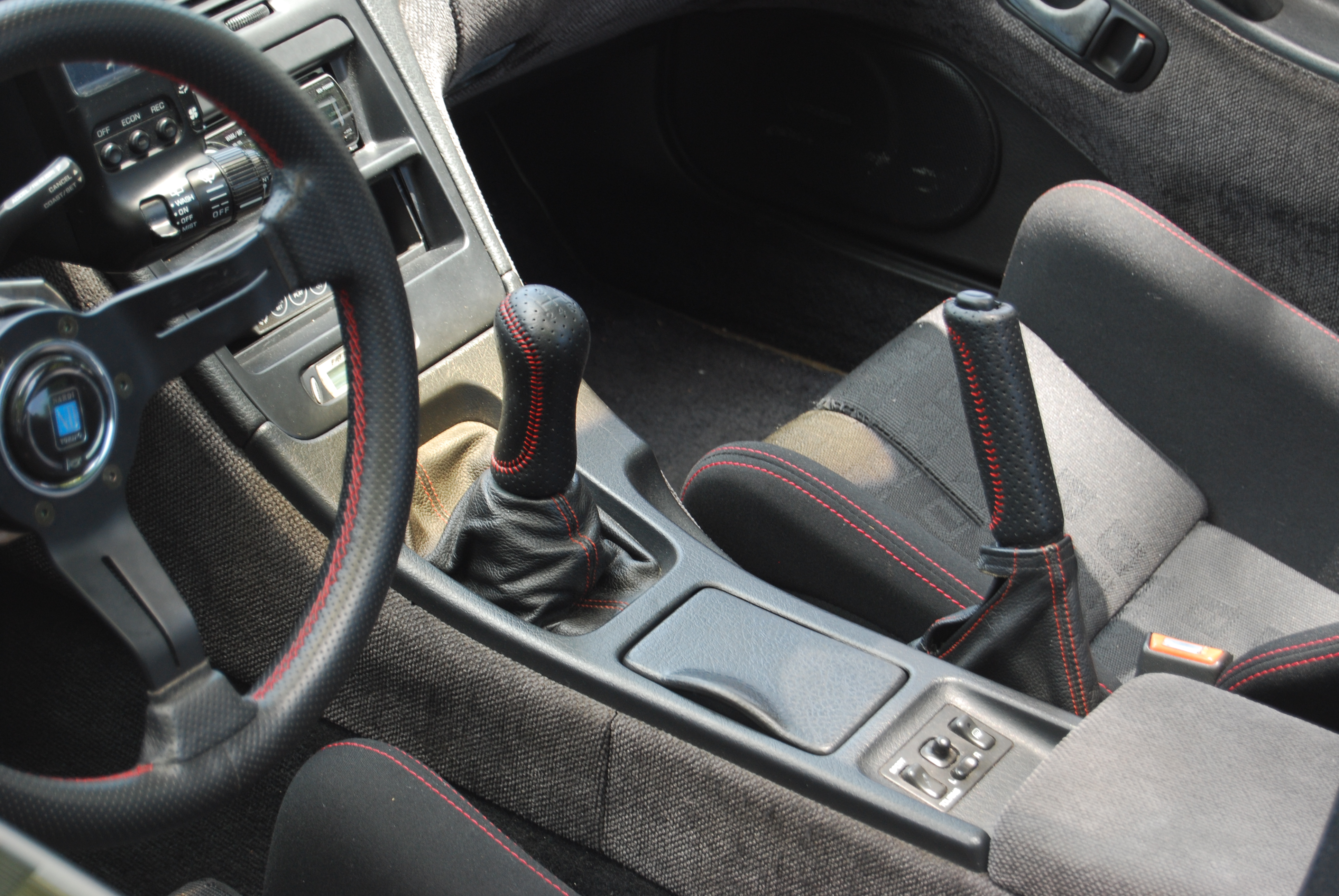Nissan 300ZX/Z32 E-brake Handle and E-brake Boot – Interior Innovation