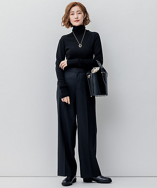 滝沢眞規子さん着用】クリアウールサキソニー ワイドパンツ