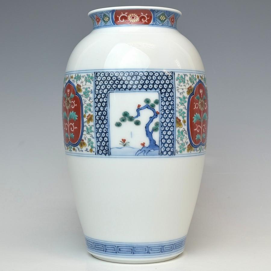 趣楽】 十二代 酒井田柿右衛門本人作 染錦地紋松竹梅画小花瓶 高さ21