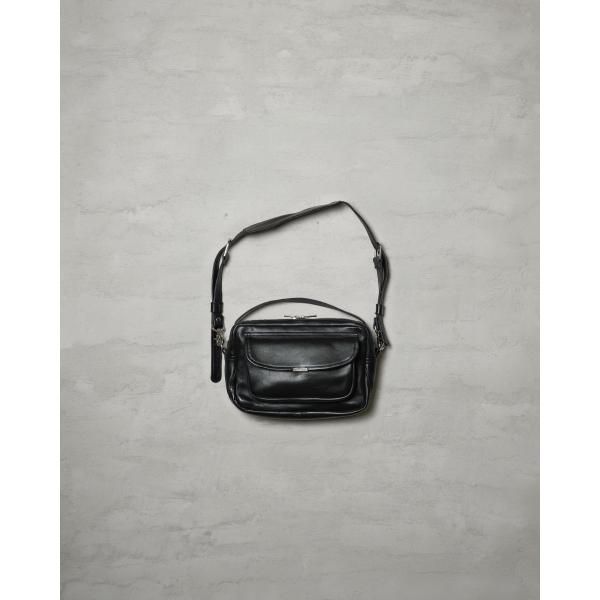 CCU（シーシーユー） SQUARE SHOULDER BAG スクウェア ショルダー