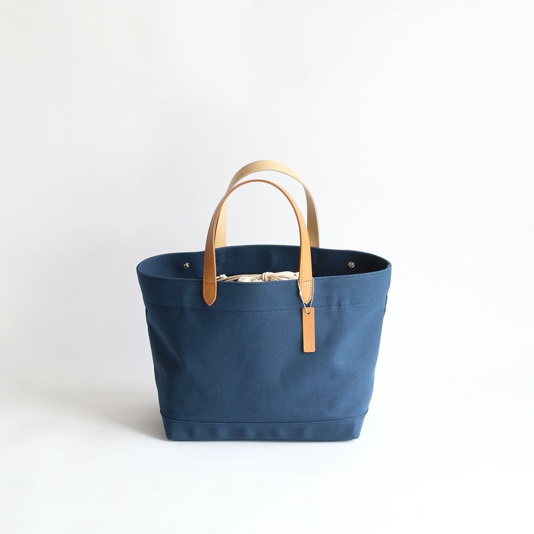 8号帆布の巾着ミドルトート | 香久山鞄