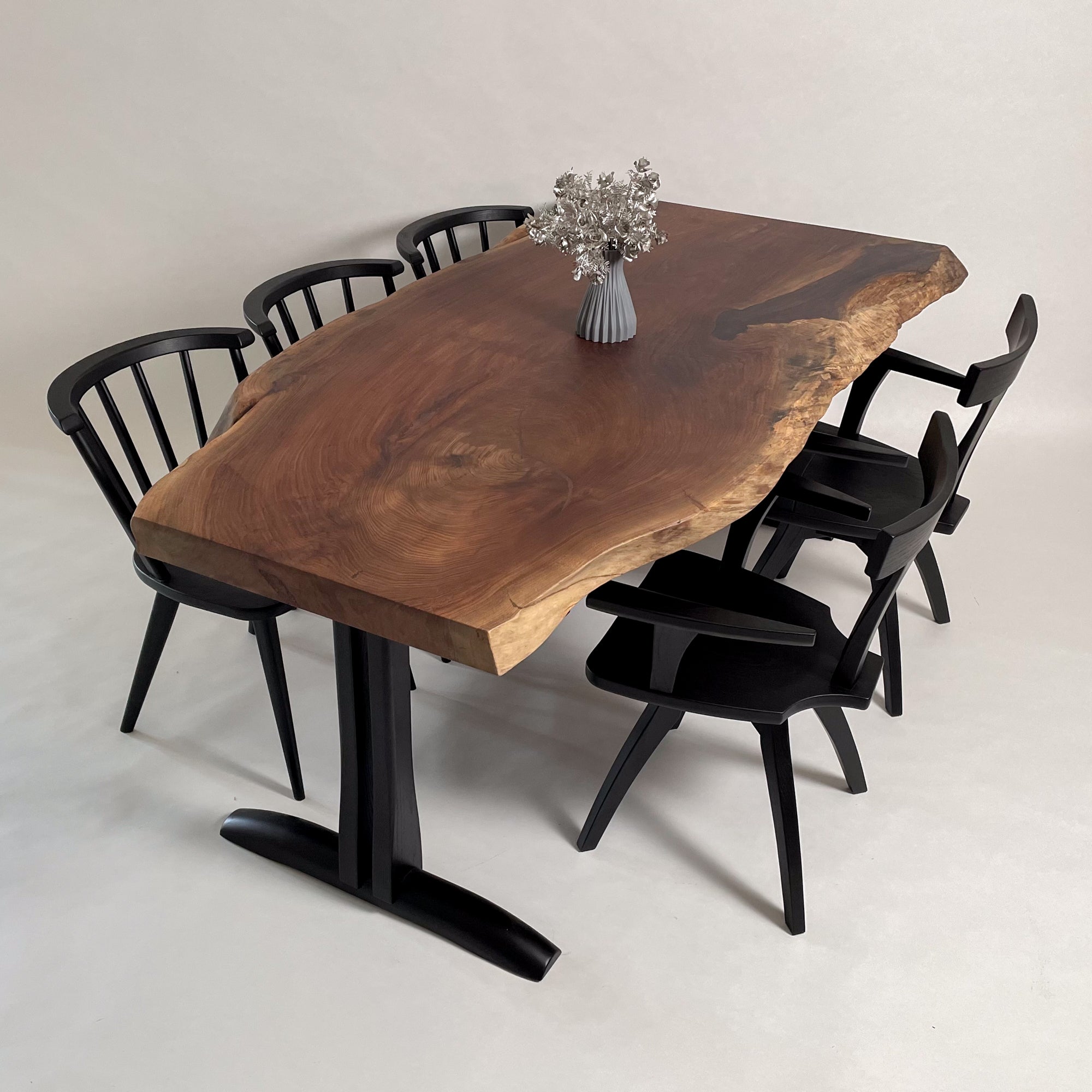 KIDOMEIMOKU ウォールナット一枚板ダイニングテーブル｜190cm(6人掛け