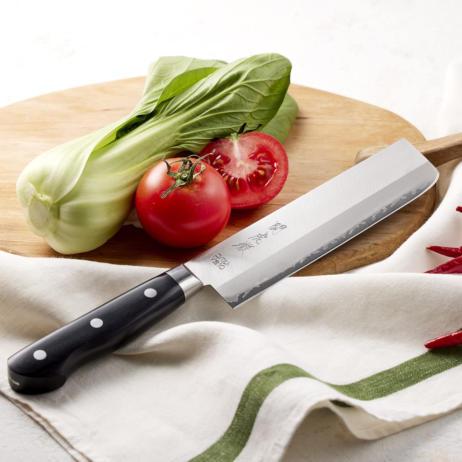 Amazon｜安田刃物 関虎徹 V金10号 菜切包丁 日本製 鍔付 165mm YG302