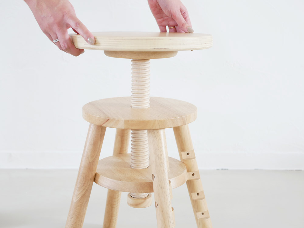 ベストポジションが狙えるスツール – ideaco（イデアコ）PLYWOOD