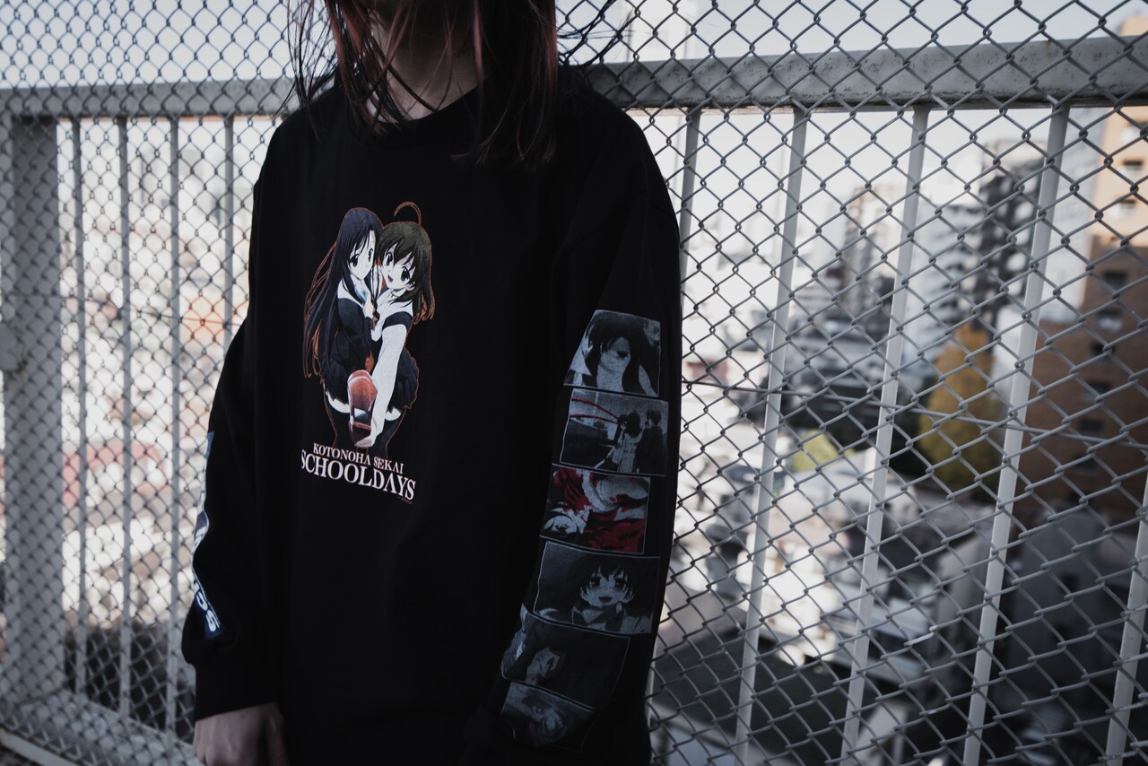 School Days」とChillweebのコラボアパレル着用イメージ [画像