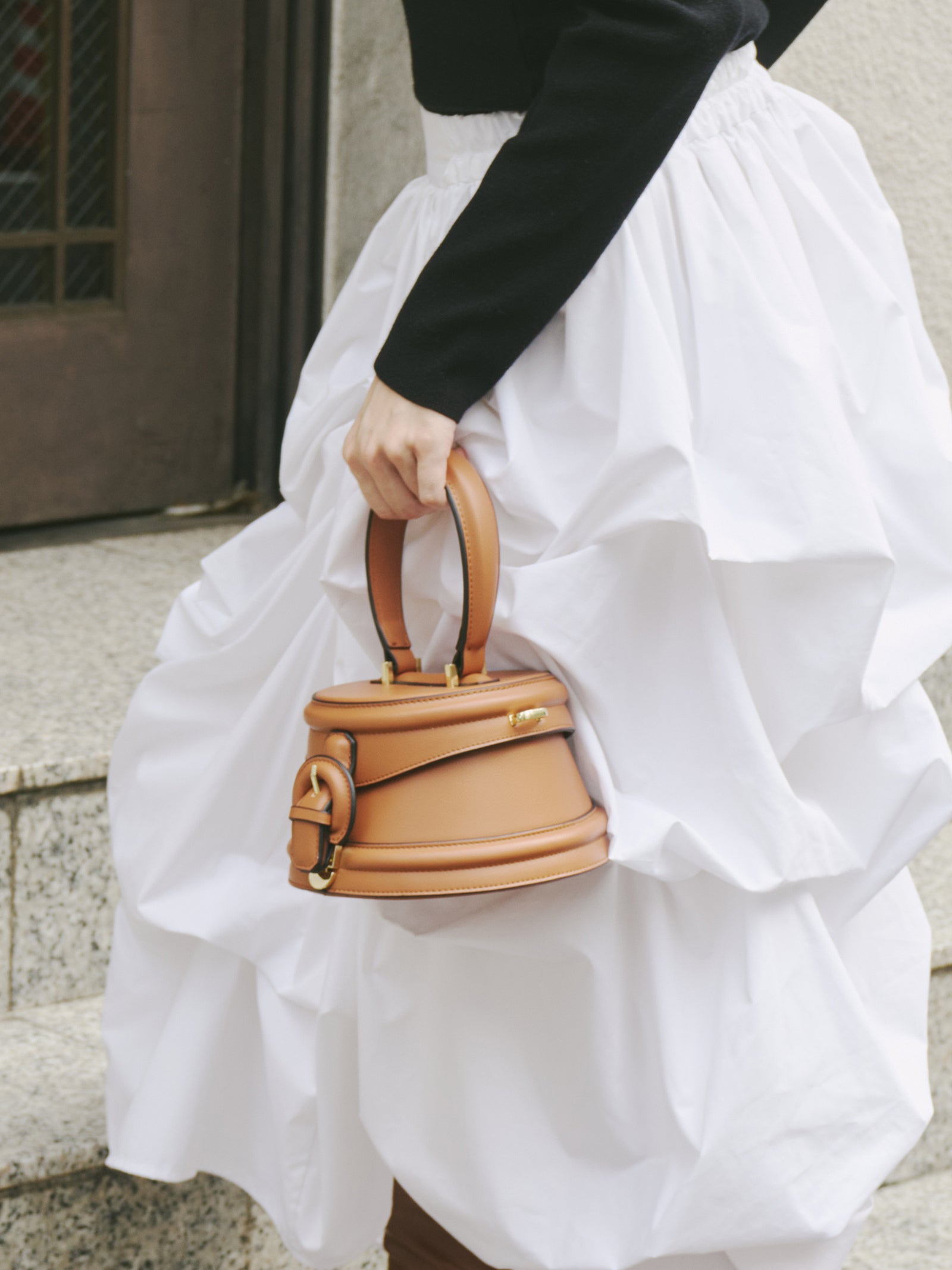 ラウンドレトロボックスバッグ