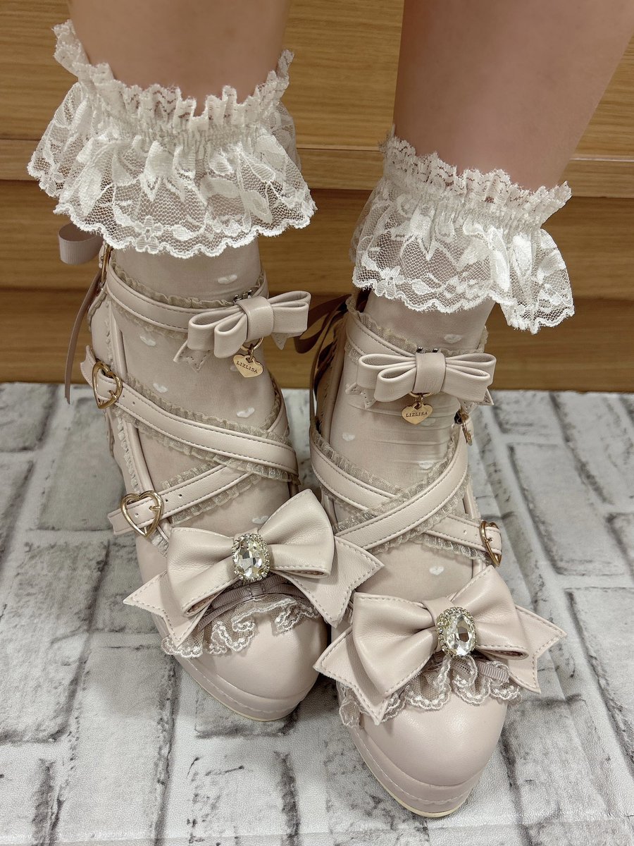 ❤︎ 𝐋𝐈𝐙 𝐋𝐈𝐒𝐀 近鉄Pass'e店 ❤︎ #トゥシューズライクフリル