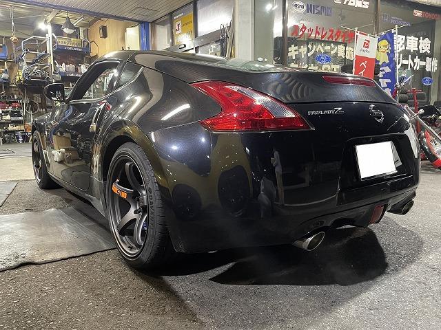 滋賀オートライフハノ Z34フェアレディZにグラムライツ「57CR」の19