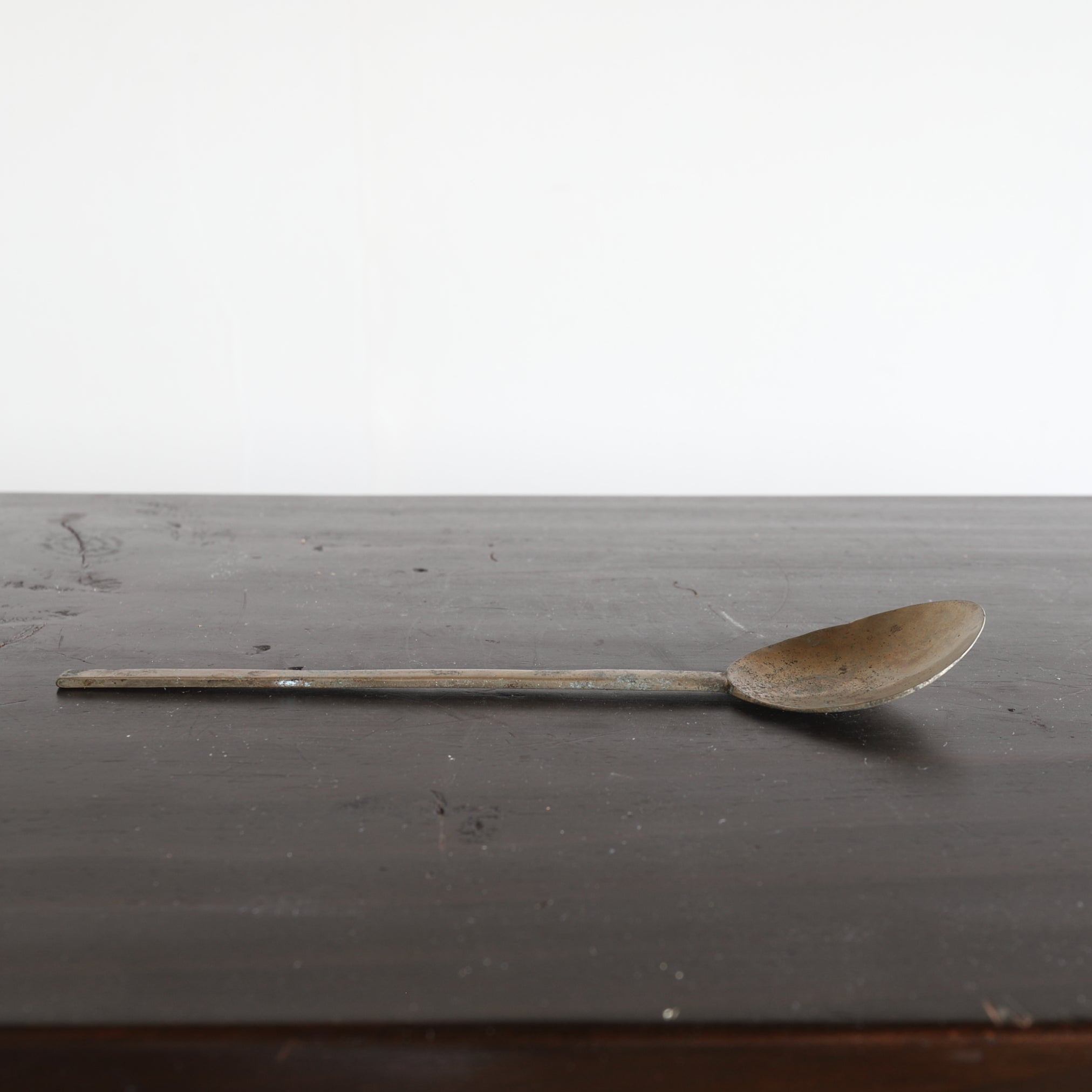 李朝 匙（スッカラ）a（1392–1897 CE） | 入蘆花（ロカニイル）