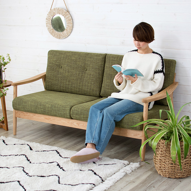 ソファ 三人掛け 木製 肘掛け 幅167cm ファブリック グリーン 緑 完成