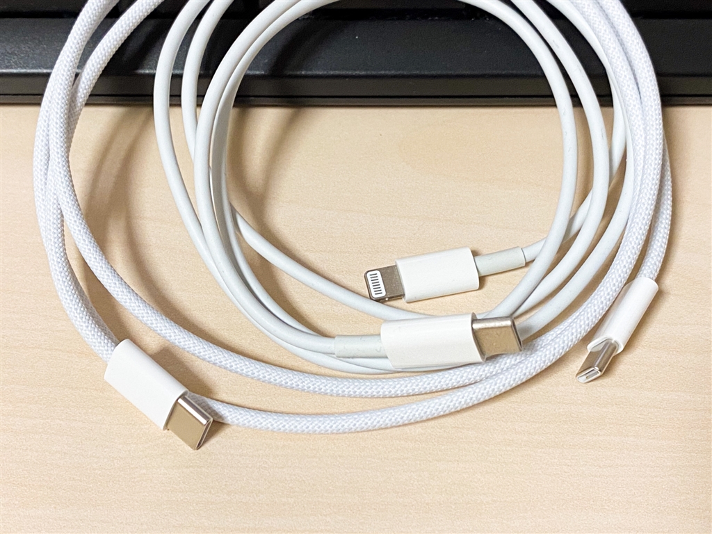 価格.com - 『付属のケーブルコード(両端USB-C)が編み込み式になりまし