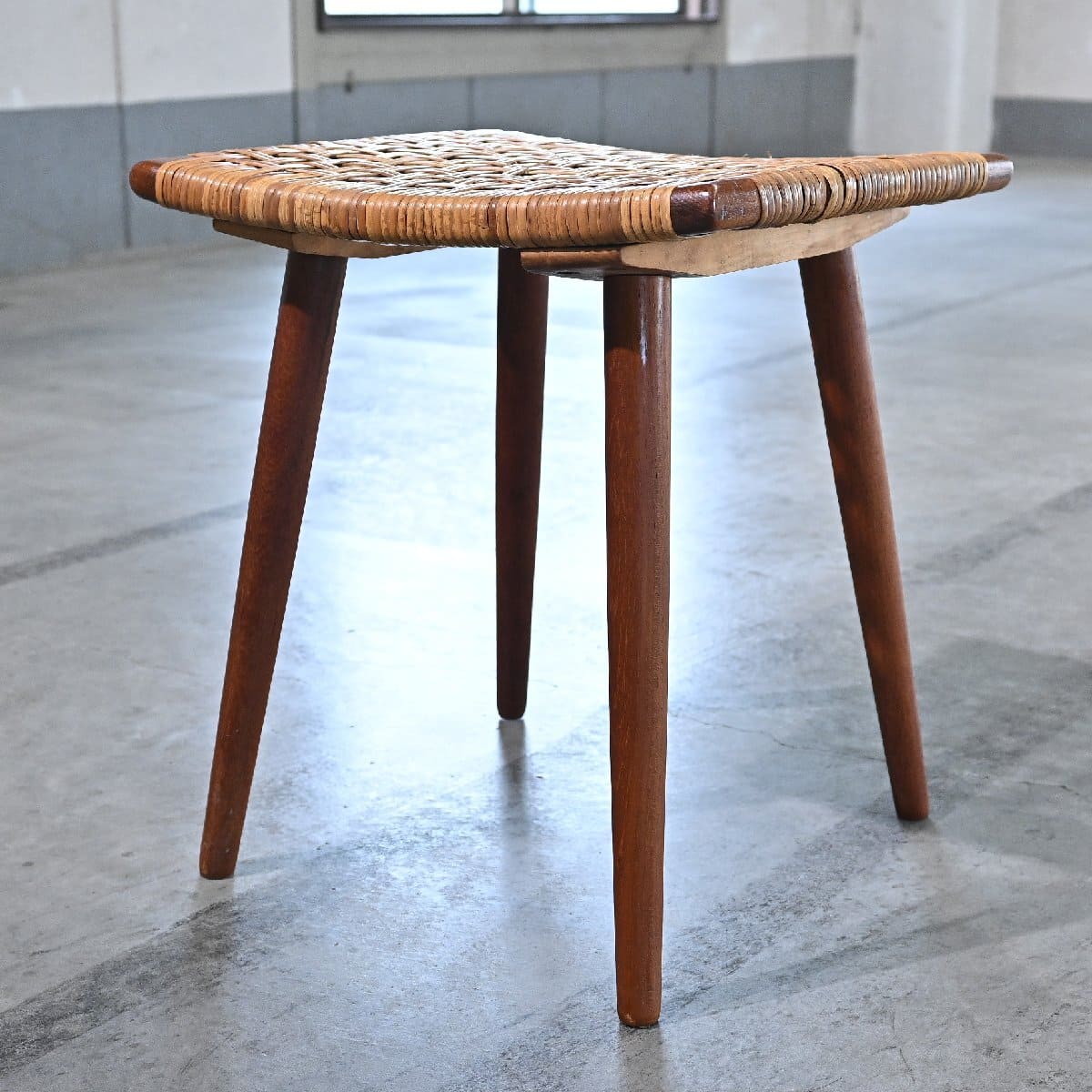 楽天市場】山川ラタン ビンテージ 山川譲 スツール b 籐 腰掛け【中古