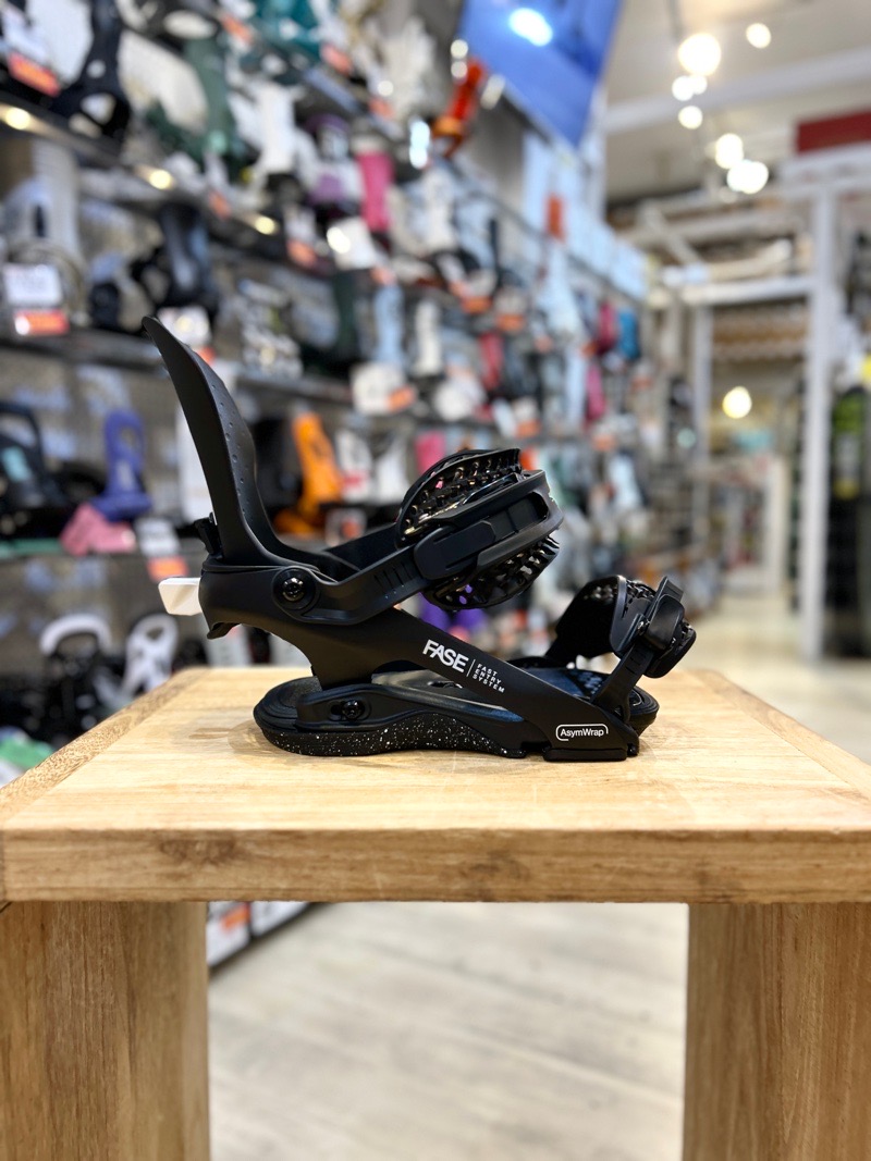 25-26 BATALEON BLASTER AW FASE カラー:BLACK MLサイズ バタレオン