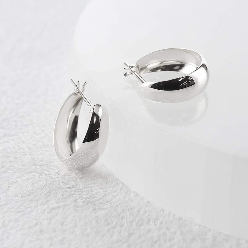 ジュエリー工房アトラス プラチナ フープピアス pt900 月甲 ピアス