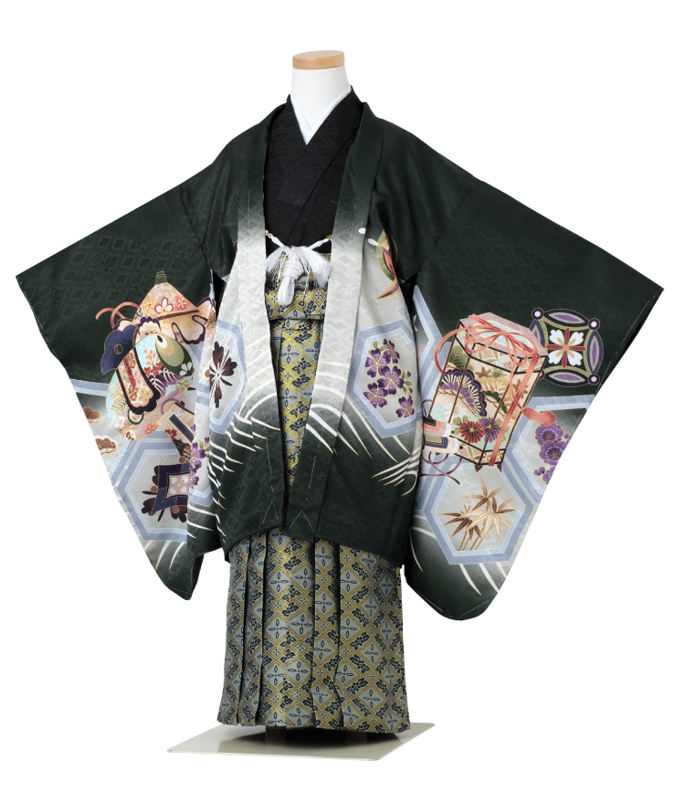 七五三 着物 男の子 五歳 13点フルセット 光 鷹 熨斗 緑 羽織袴セット