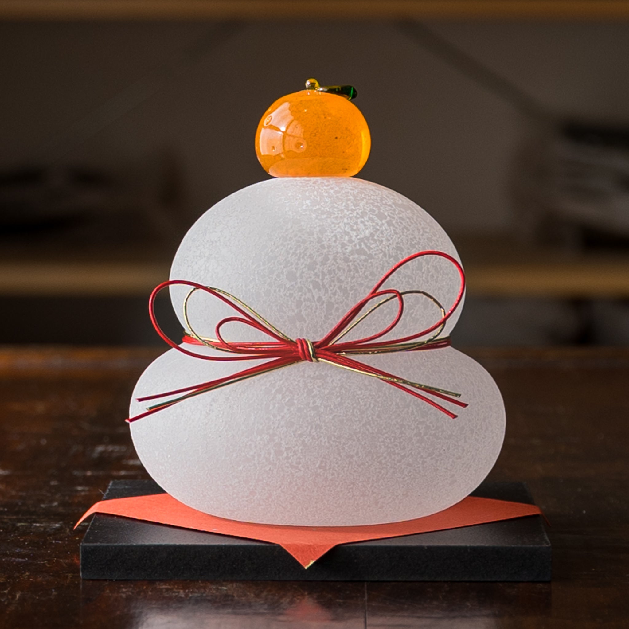 極楽寺がらす工房 ガラス鏡餅 大 黒台付き｜和食器通販 四季折折