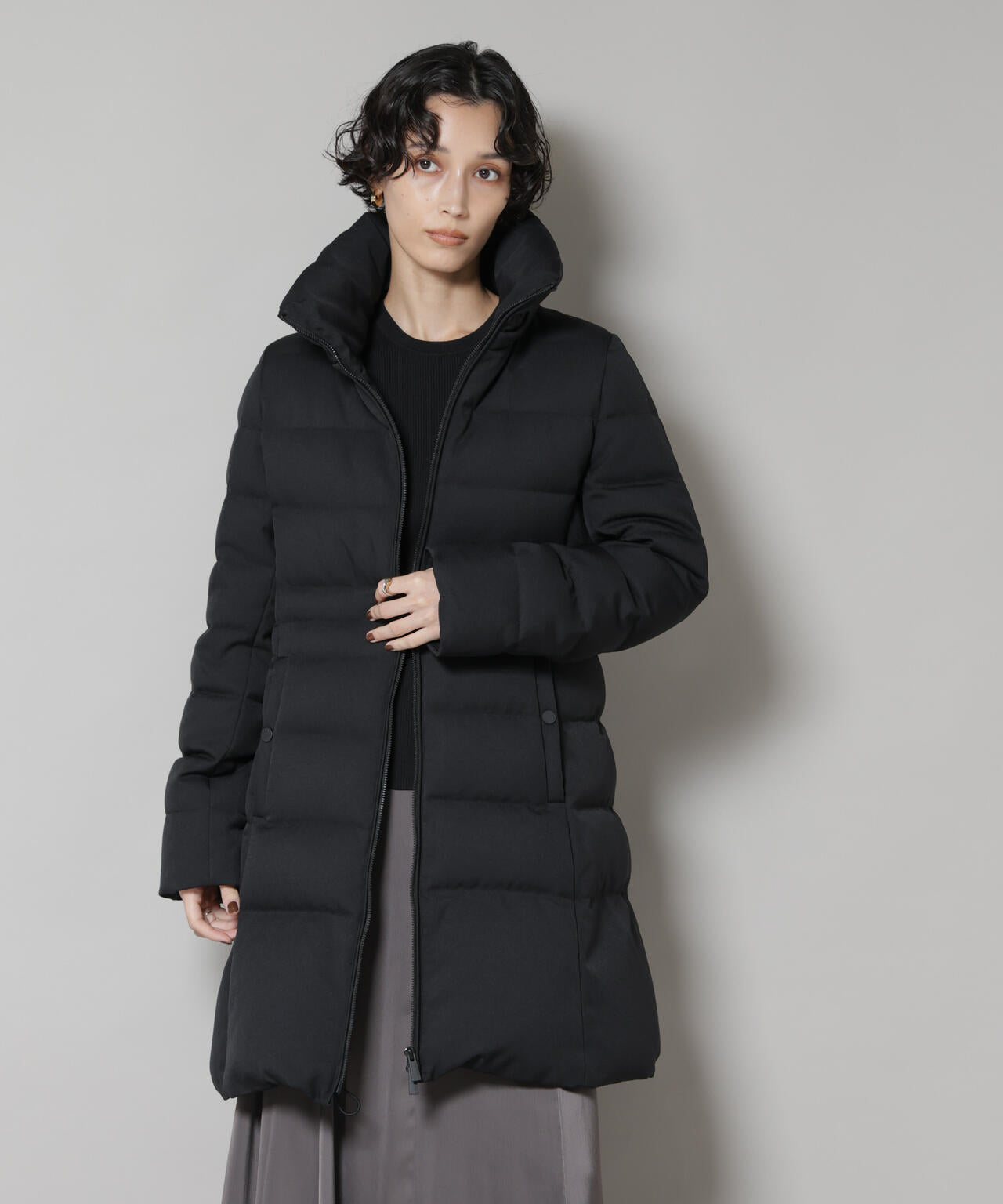 西川 ダウン (R)」サージ ロング ダウン