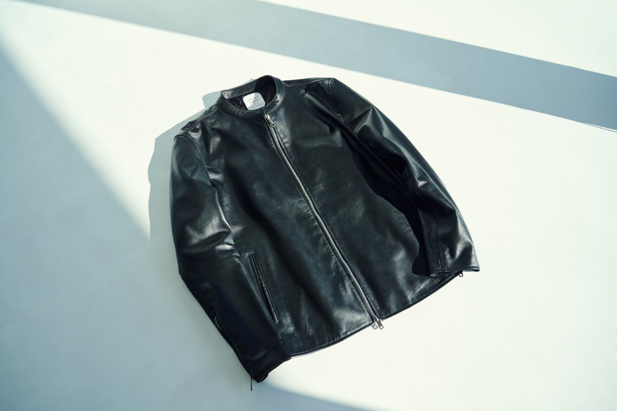 きめ細かいラムレザー×手加工による上品さ】洗練された日本製本革