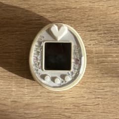 tamagotchi p's】たまごっち ホワイト 2012年 - メルカリ