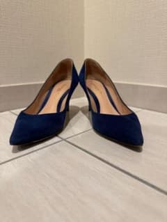 Gianvito Rossi スエードパンプス紺 34½ 美品 イタリアブランド - メルカリ