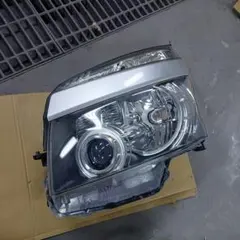 2026年最新】ヴォクシーヘッドライト左の人気アイテム - メルカリ